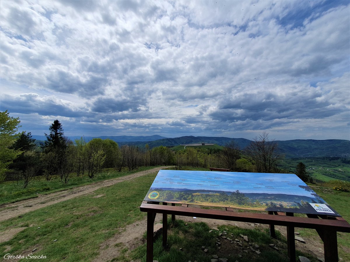 Punkt widokowy nieopodal szczytu Kiczery