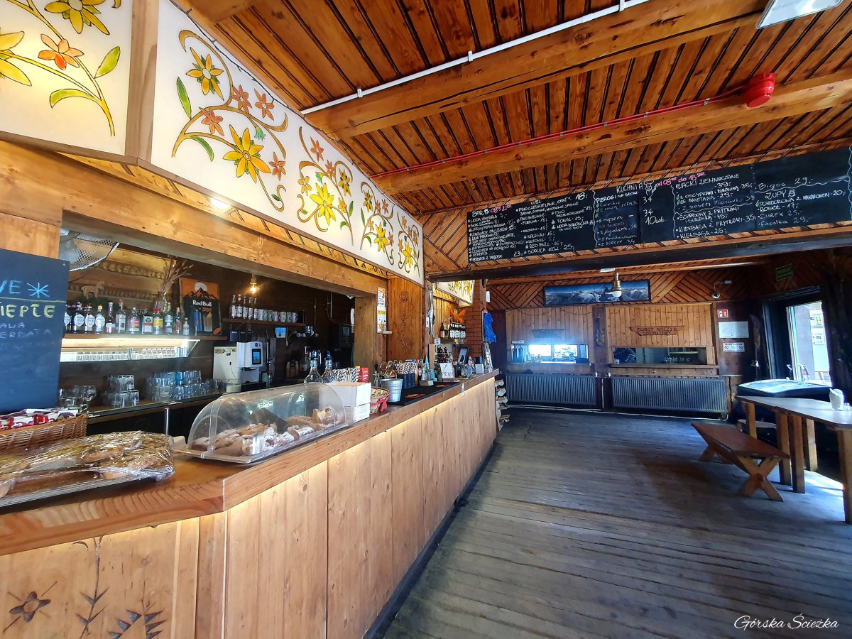 Schronisko PTTK Skrzyczne Wnętrze Schroniska PTTK Skrzyczne