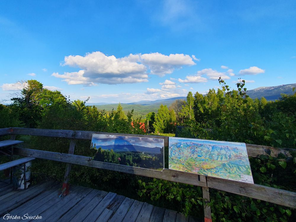 Wysoki Kamień: Punkt widokowy przy początku szlaku