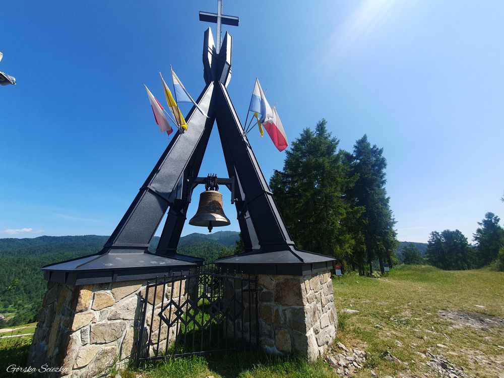 Góra Wdżar: Dzwon na Górze Wdżar