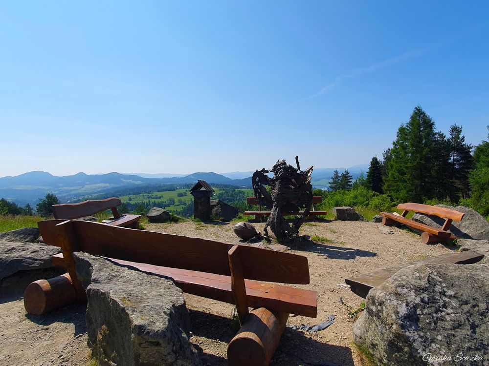 Góra Wdżar: Smok Gorczański