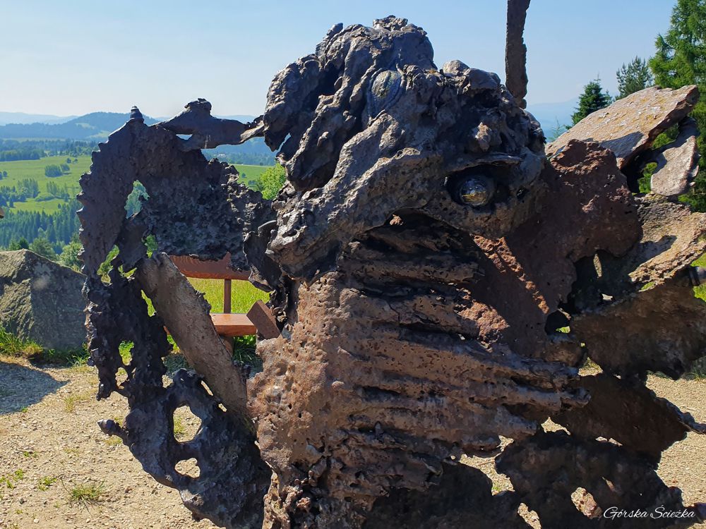 Góra Wdżar: Smok Gorczański