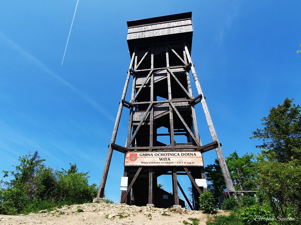 Lubań szczyt: Wieża widokowa na Lubaniu