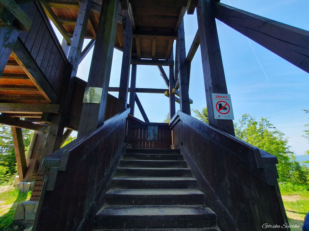 Lubań szczyt: Wejście na wieżę widokową