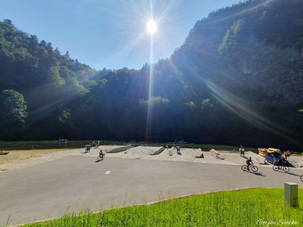 Szczawnica-Czerwony Klasztor: Przystań Lesnica (Prístav Lesnica)