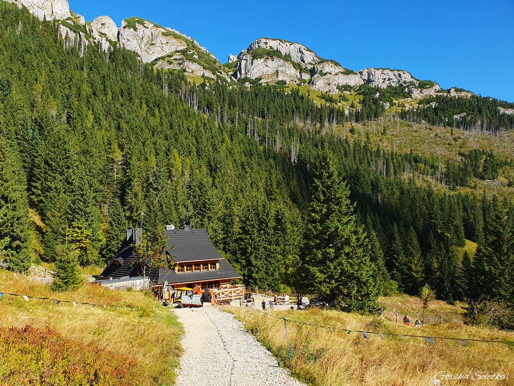 Hala Kondratowa: Schronisko na Hali Kondratowej