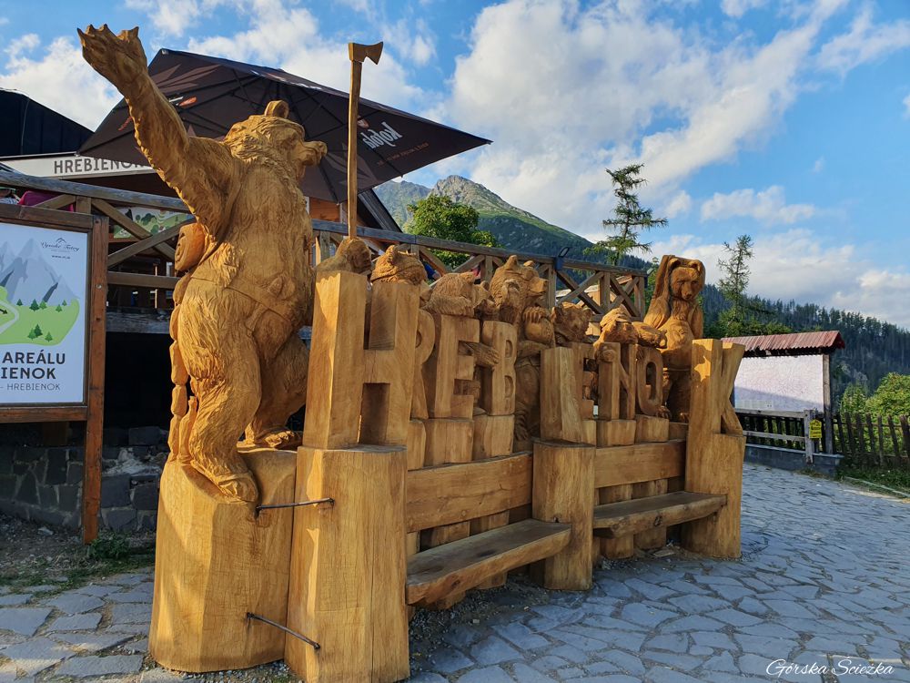 Hrebienok: Drewniany napis Hrebienok