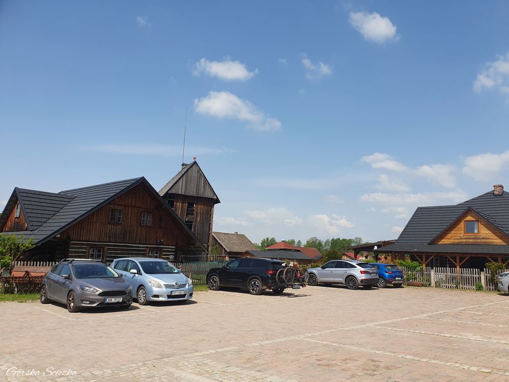 Szlak Ginących Zawodów: Bezpłatny parking